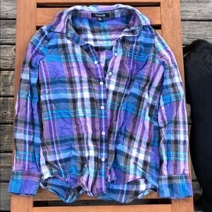 📚 Forever 21 flannel long sleeve